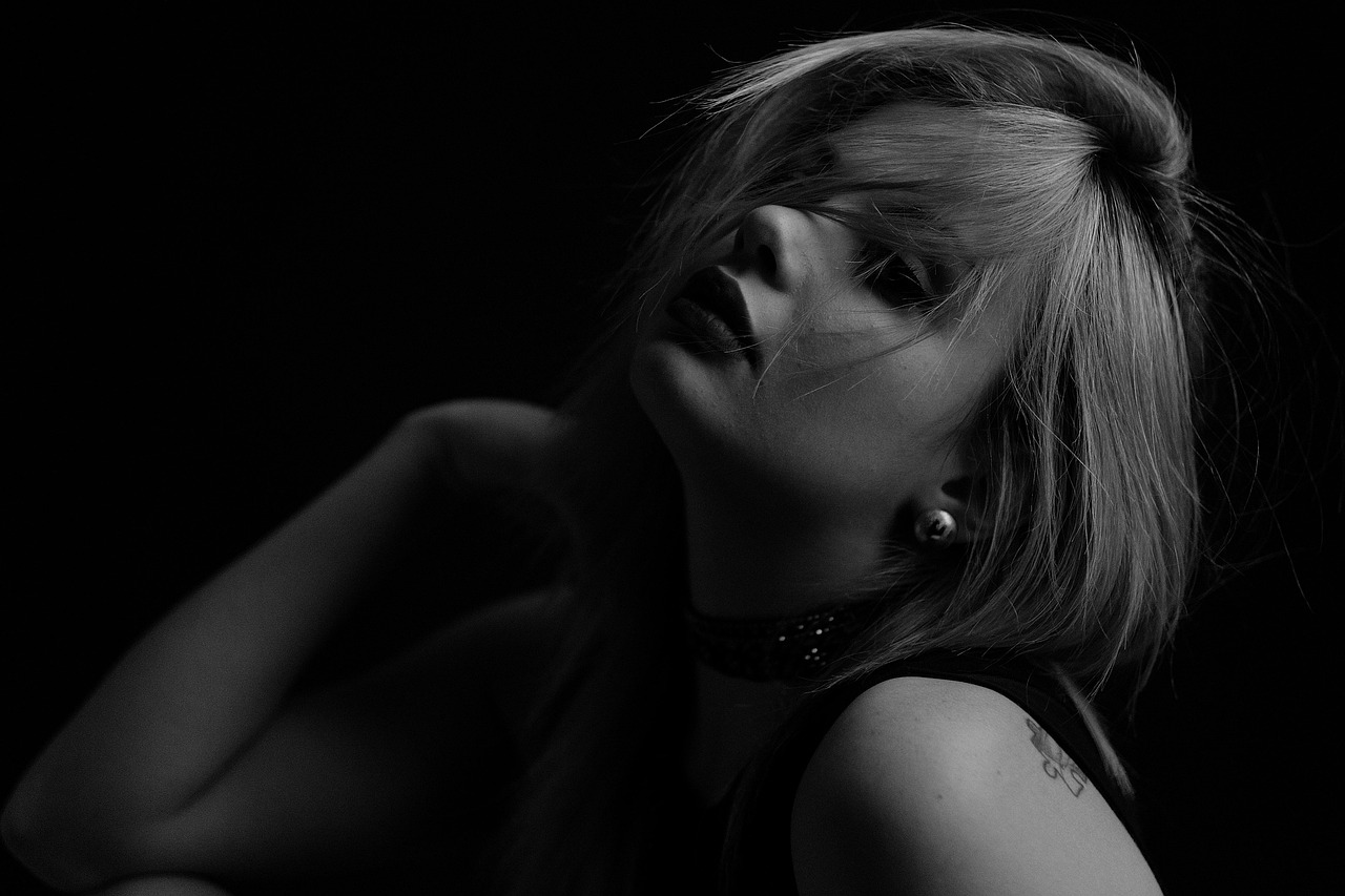 又拍云实名账号：皮皮搞笑APP苹果详情下载教程